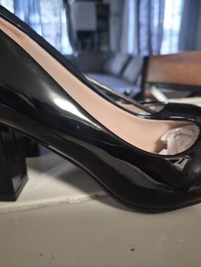 Classic Black Patent Block Heel Pumps - Women's Nwt.size 10